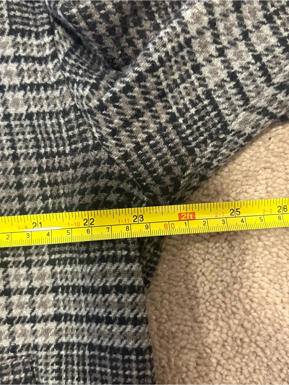 Cuts Clothing Men’s Black and Gray Glen Plaid Wool Blend Premium Shirt Jacket; L